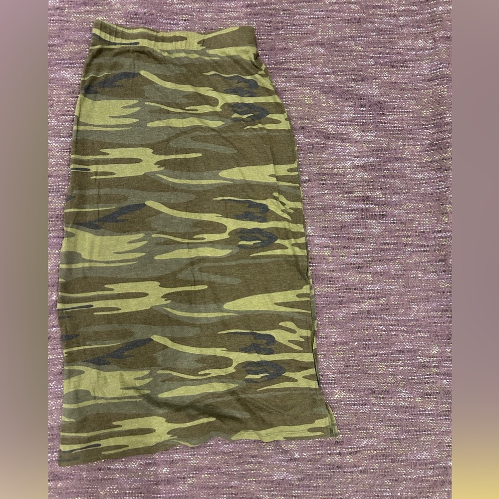 Z Supply Skirt